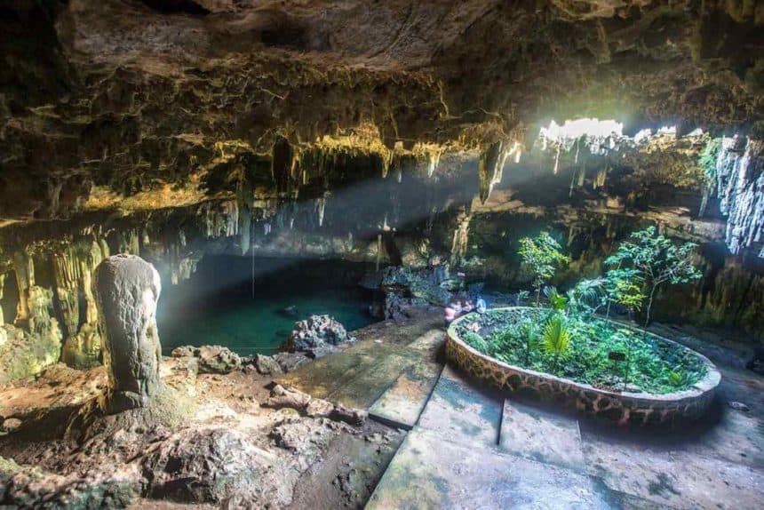 Cenote tza ujun cat