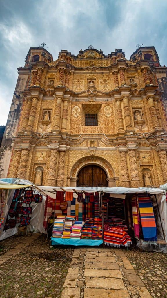 san cristobal de las casas church and market