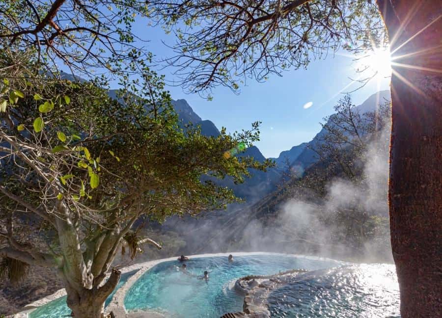 LAS GRUTAS DE TOLANTONGO POOL OVERLOOKING THE CANYON