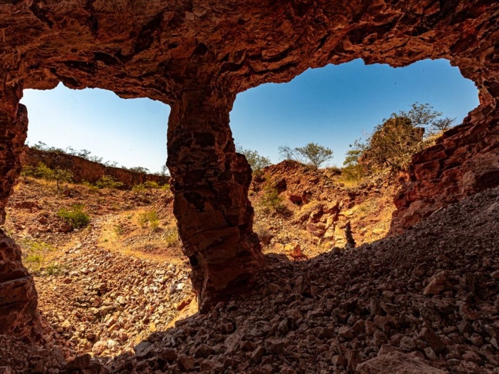opal caves