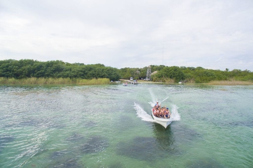 Siaan Ka'an boat tour 
