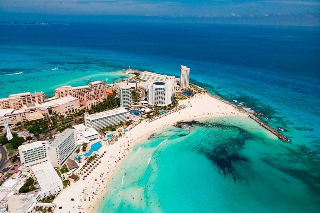 PUnta Cancun Aerial view
