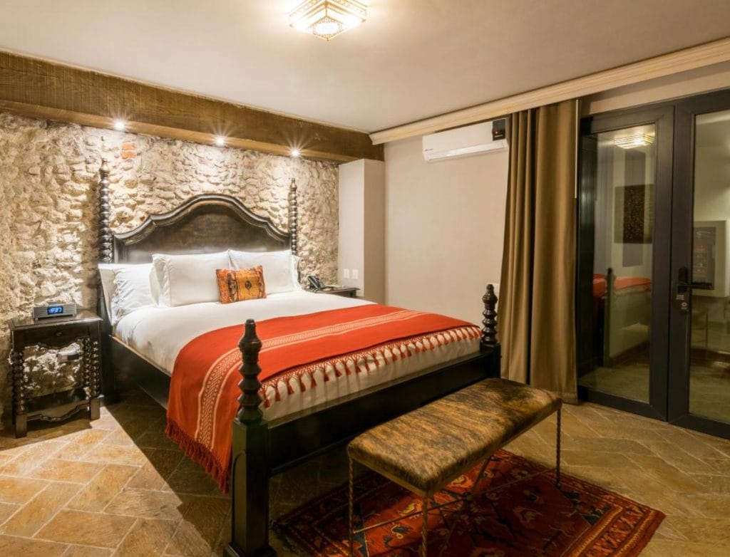 Hotel Casa 1810 room