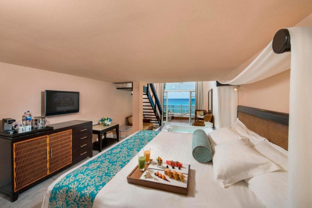 Inside the Cozumel Palace suite