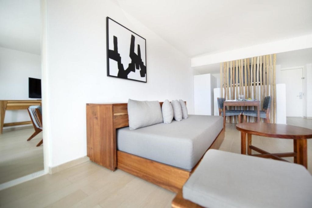 Fiesta Americana Room 