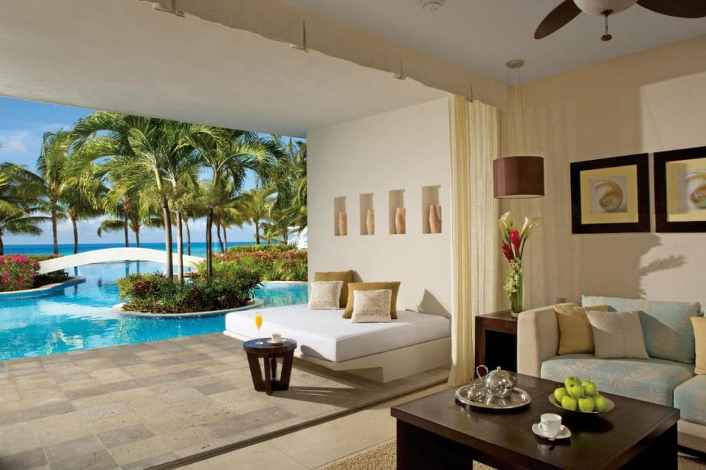 Secrets Aura Suite Cozumel