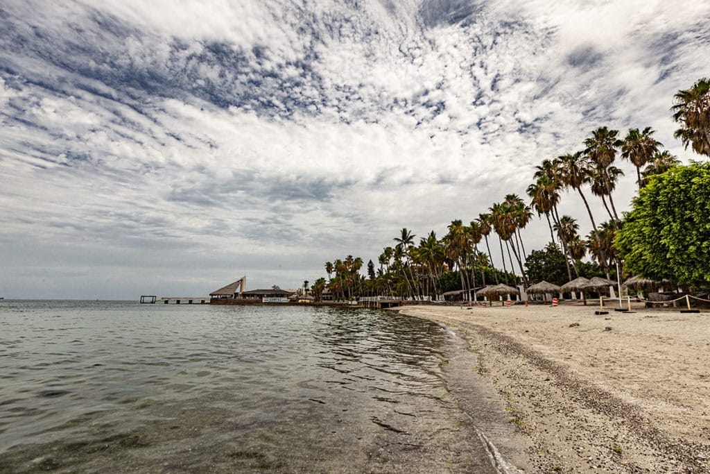 Playa la concha overview