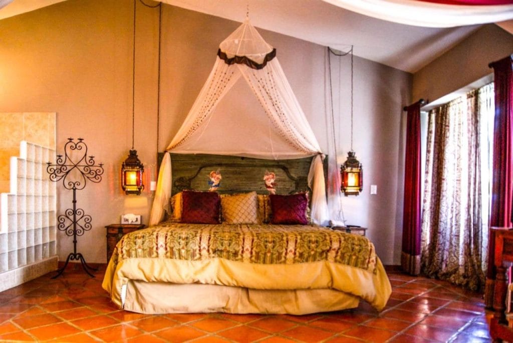 La Concha Room