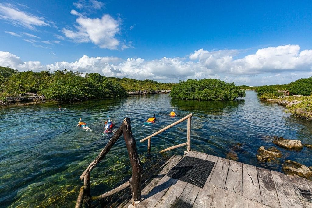 Yal Ku Lagoon ladder