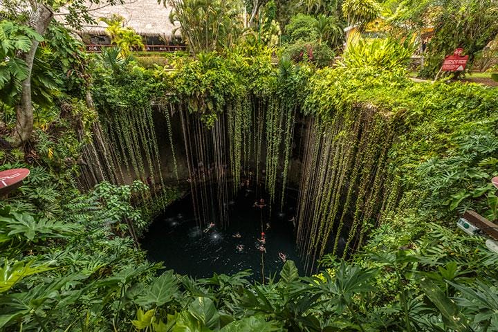 Ik Kil Cenote