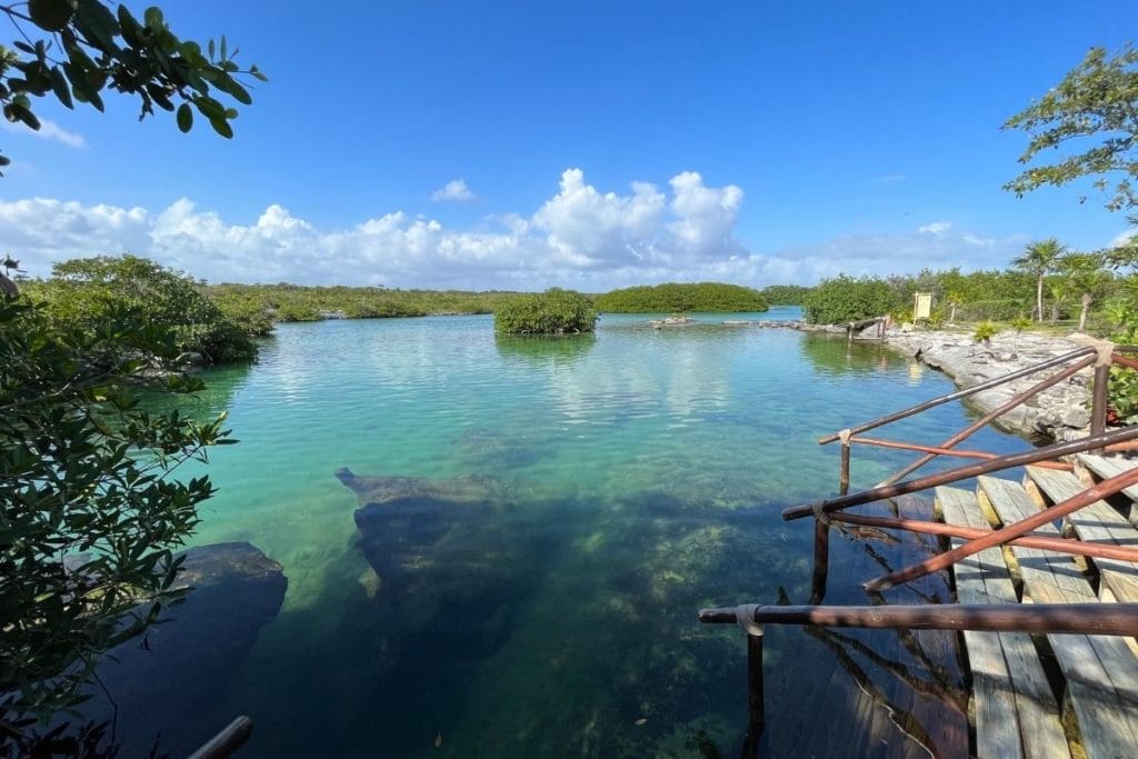 Yal ku lagoon xcaret platforms
