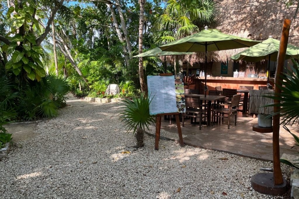 Yal Ku lagoon cafes