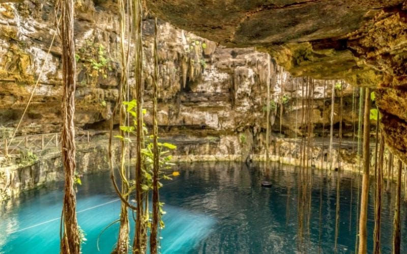 Cenote San Lorezo Oxaman
