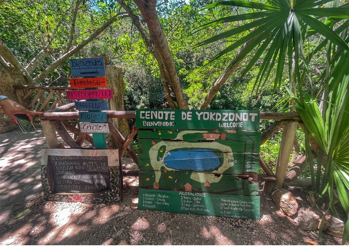 Cenote yokdzonot entrance