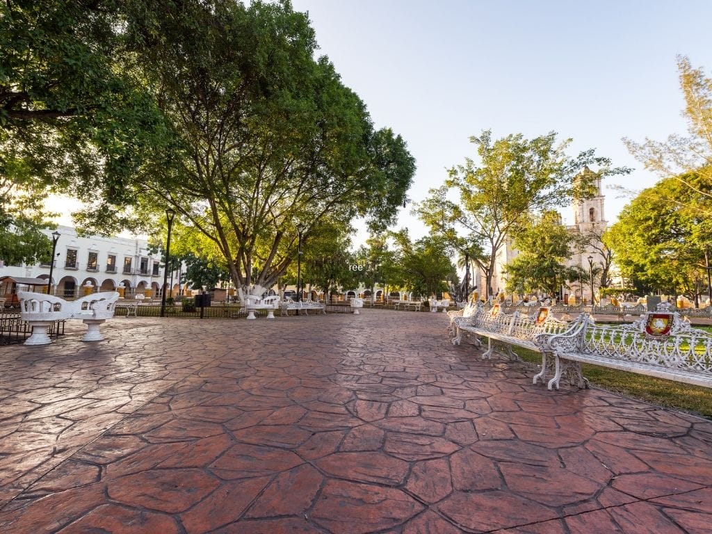 Main square in Valladolid love sits and fountains
