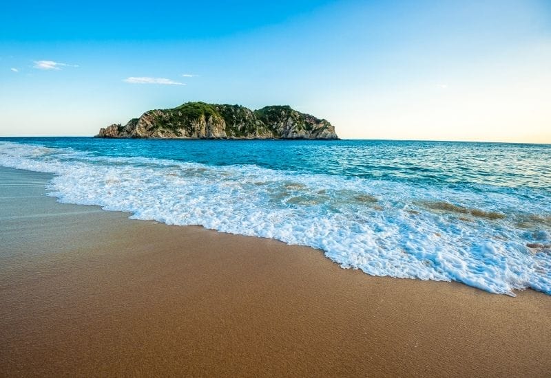 Cacaluta Bay Huatulco