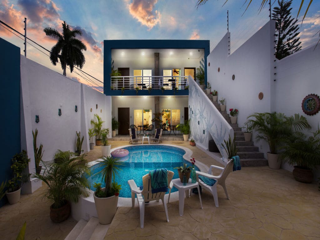 Sting ray villa at night