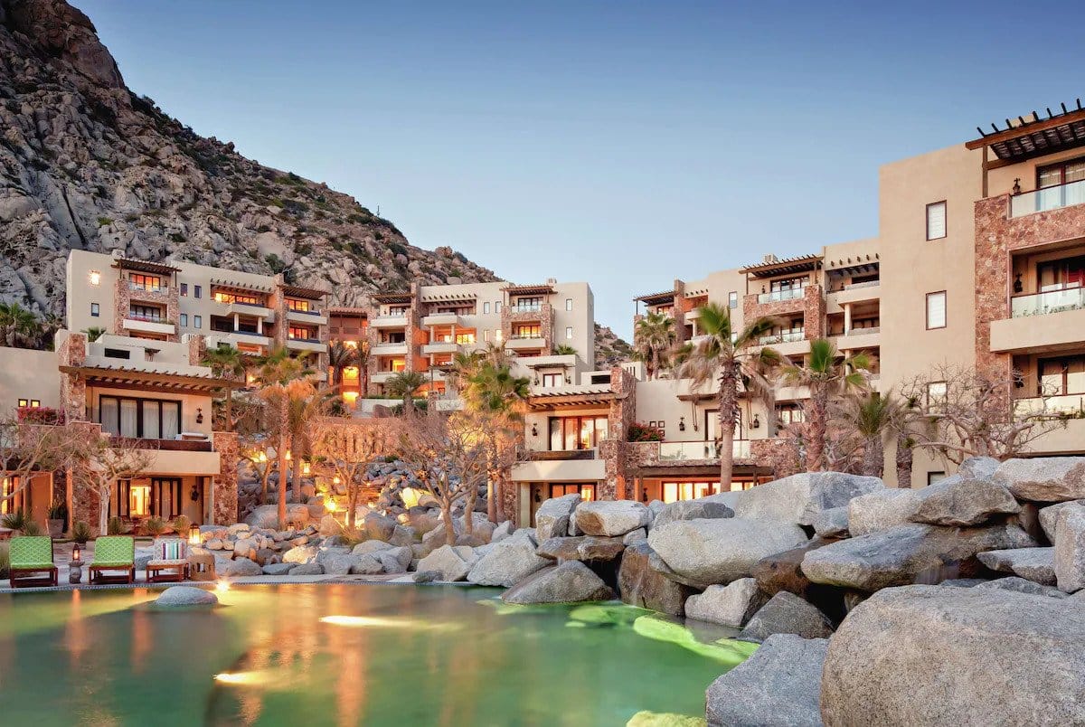 Waldorf Cabo overview