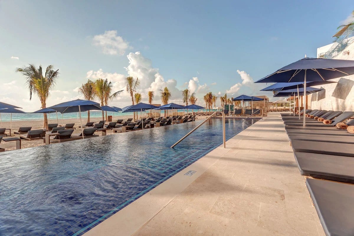 Royalton-Cancun Resort and spa pool