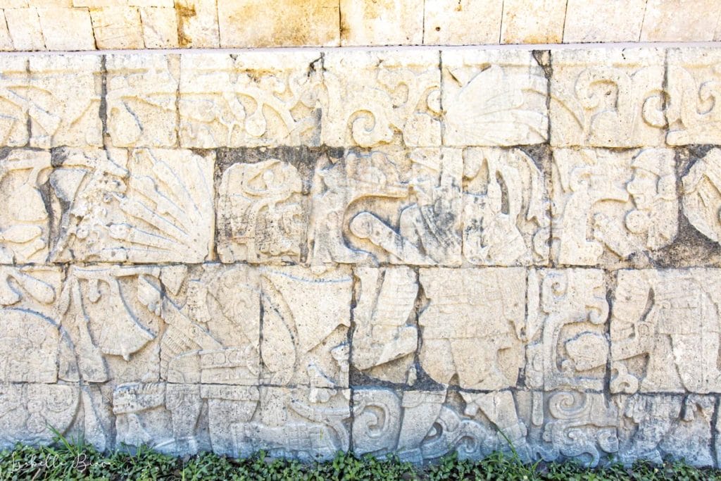 CHICHEN ITZA ENGRAVED WALL 