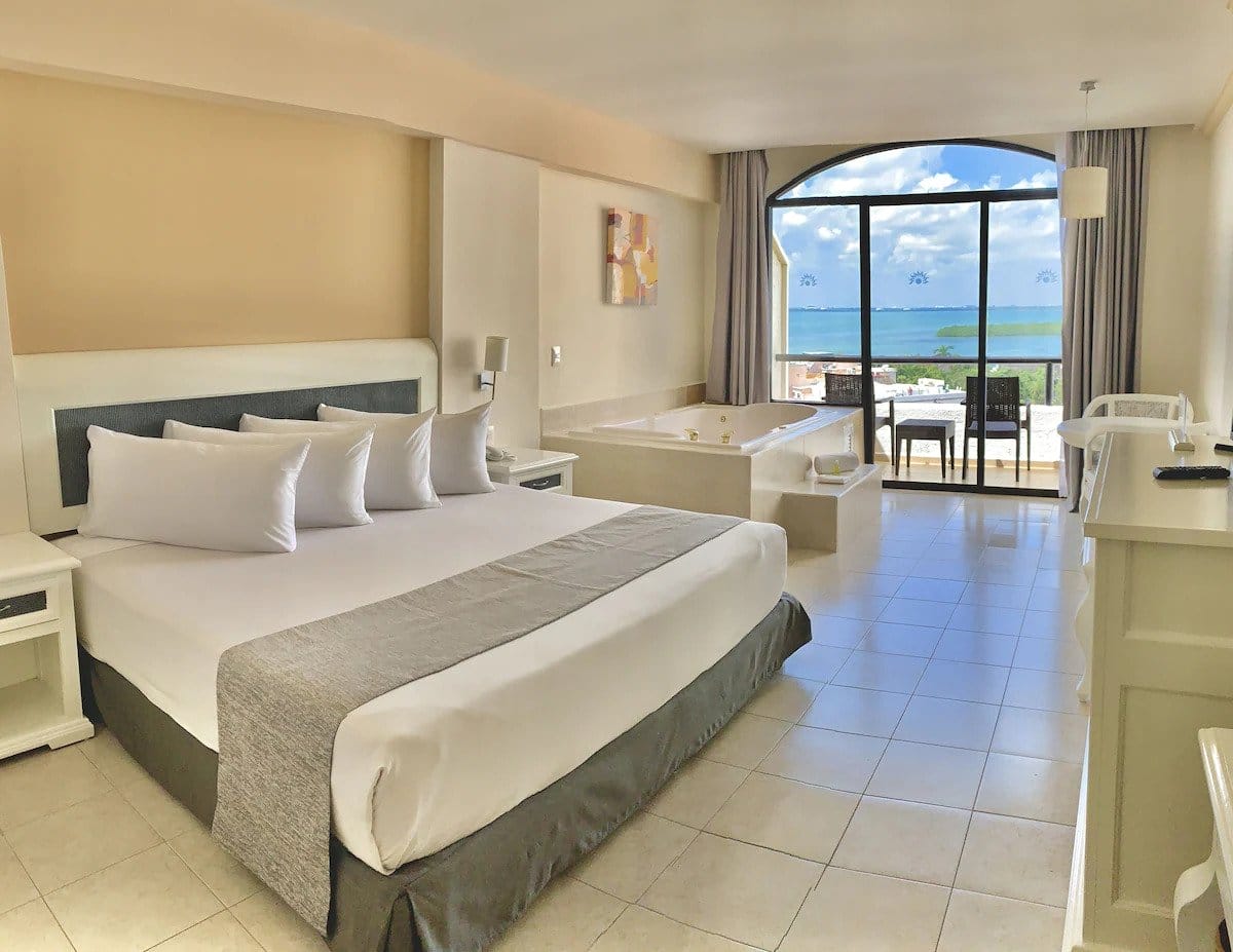 golden parnassus room