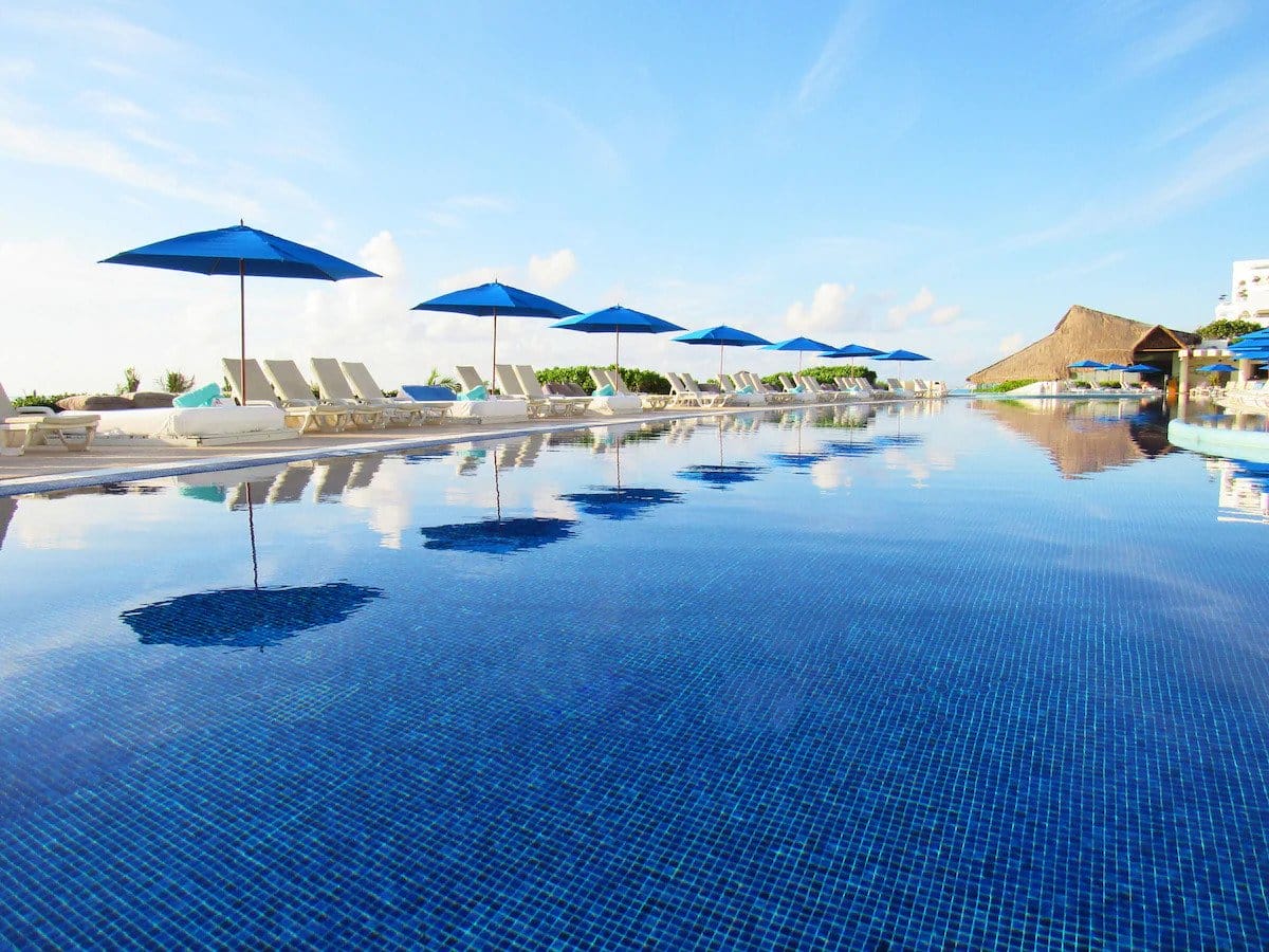 Live aqua Cancun Resort Pool - Adults-Only All-Inclusive Resorts in Cancun