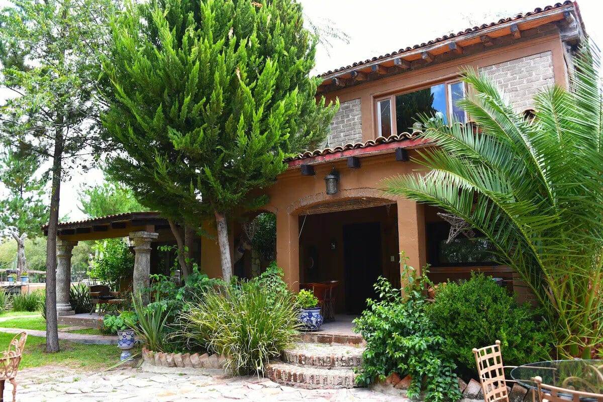 Finca la devocion entrance
