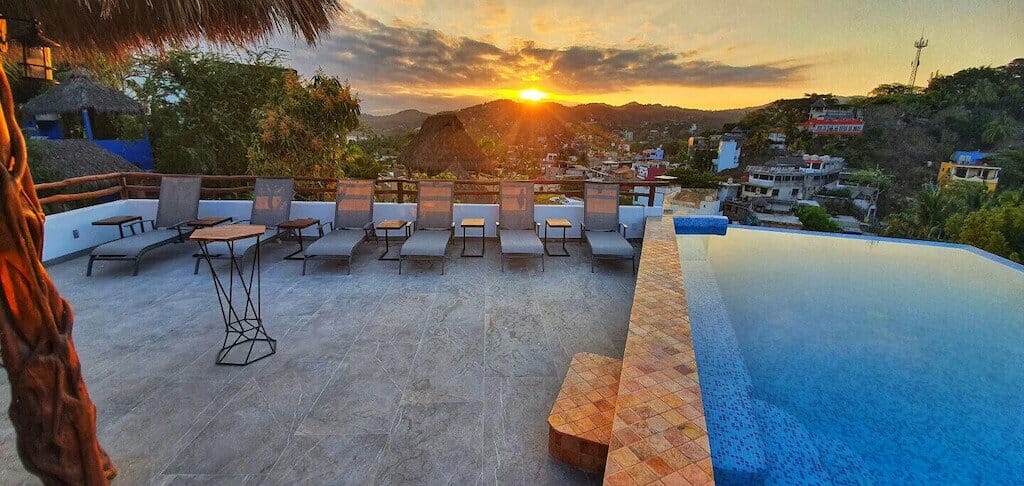 Casa Makawe rooftop