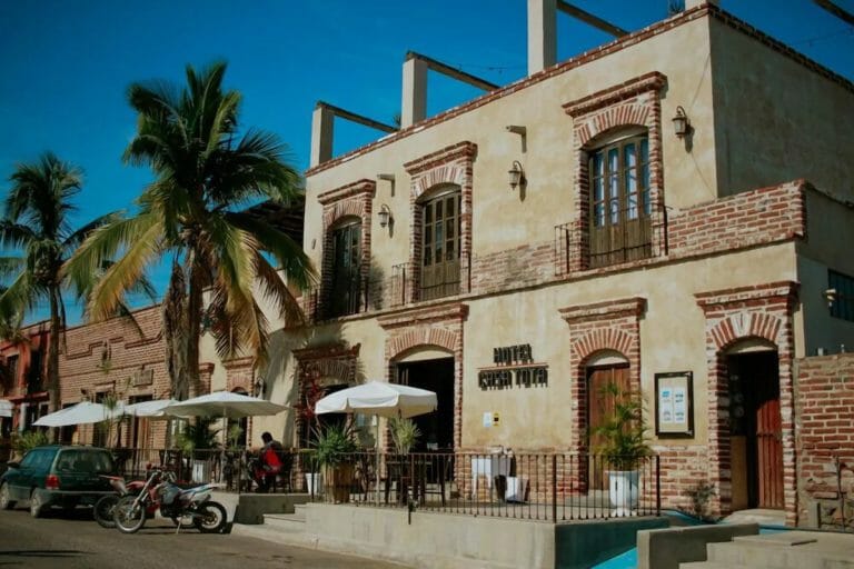 Casa Tota Todos Santos