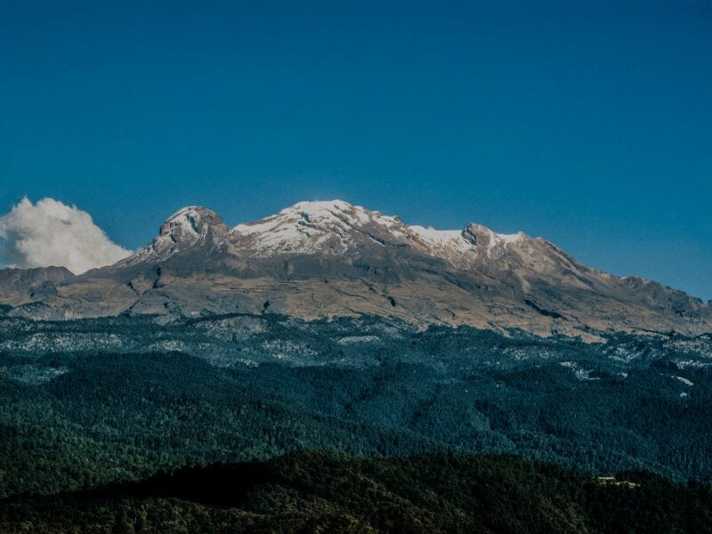 Iztaccihuatl peak 