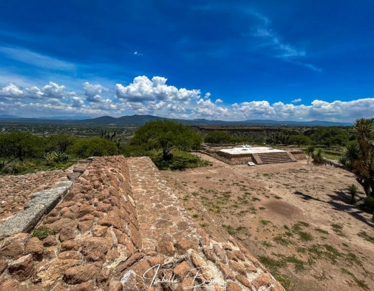 Pañhu site views Tecozautla Hidalgo Mexico