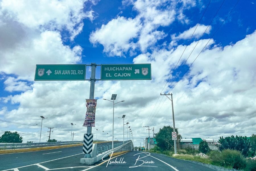 Driving to Huichapan
