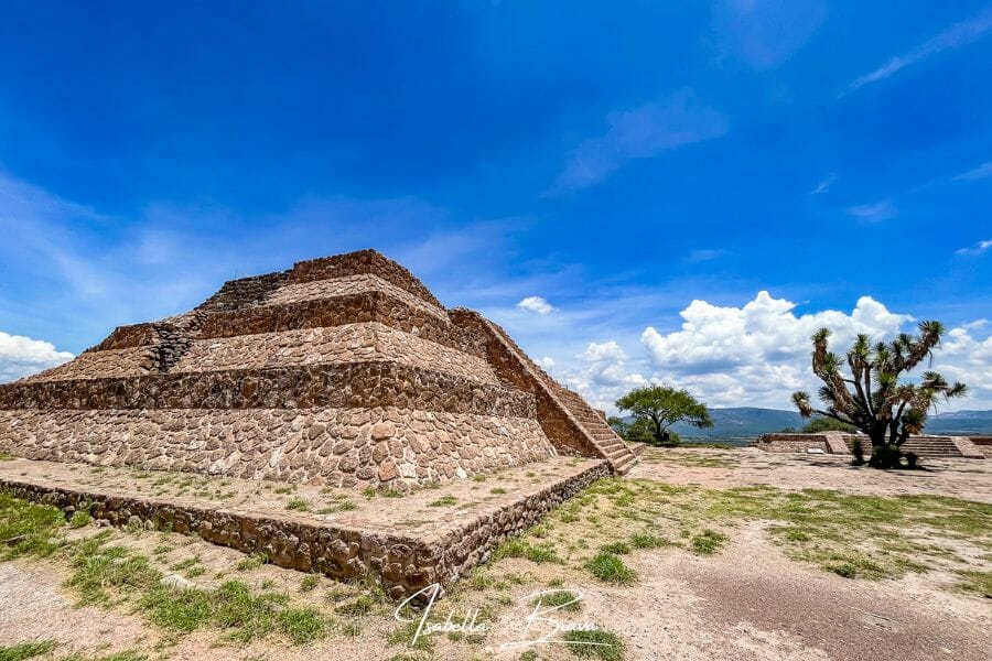 Pañhu archaeological site main temple to be included in your Hidalgo Mexico Itinerary for sure!