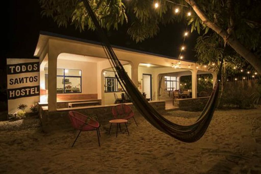 Todos Santos Hostel 