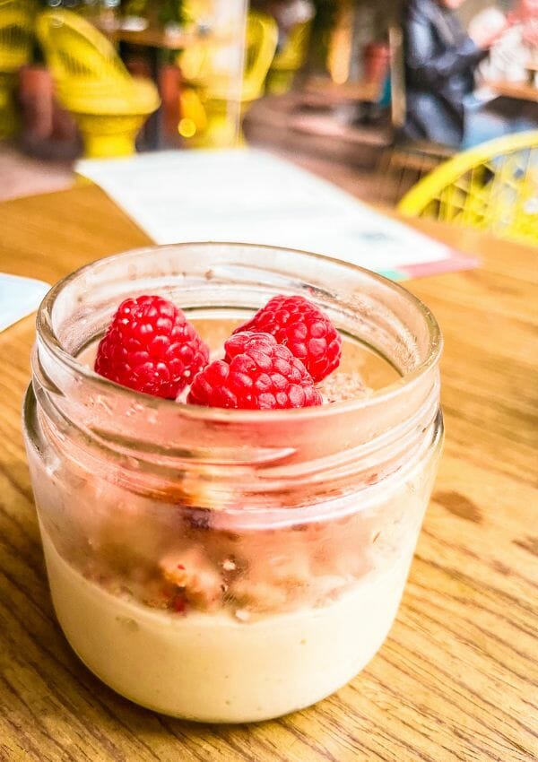 plantasia vegan restaurant in Roma Condesa dessert