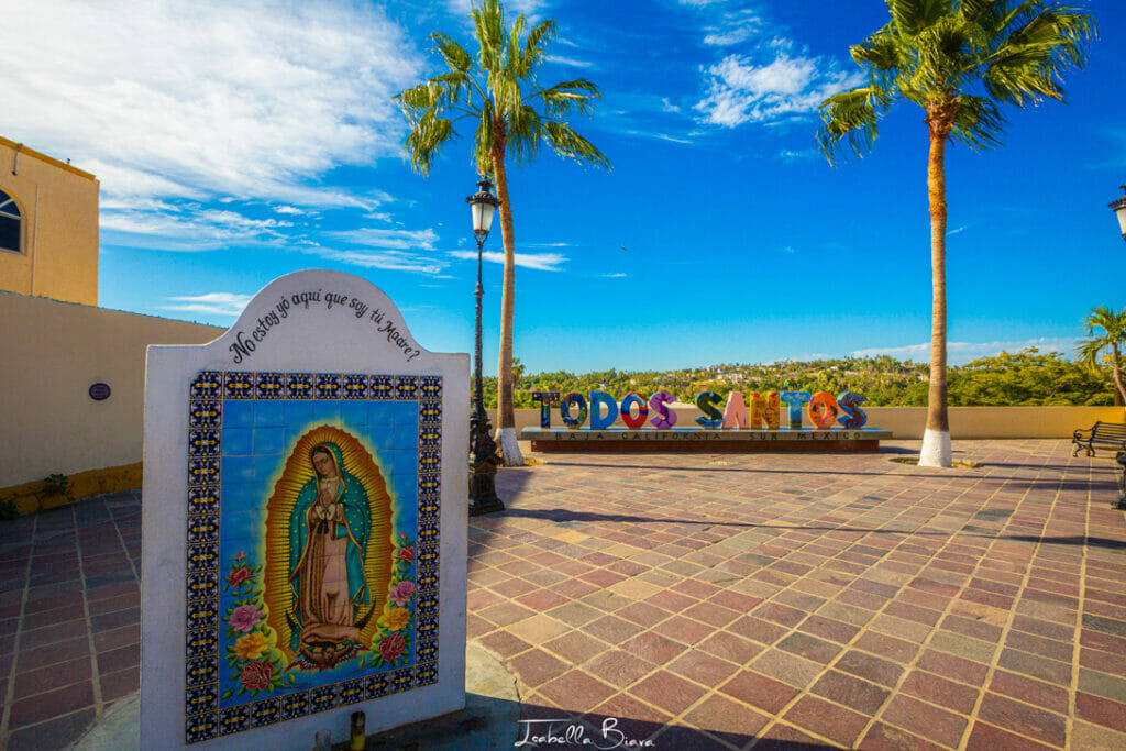 Todos Santos Colorful letters