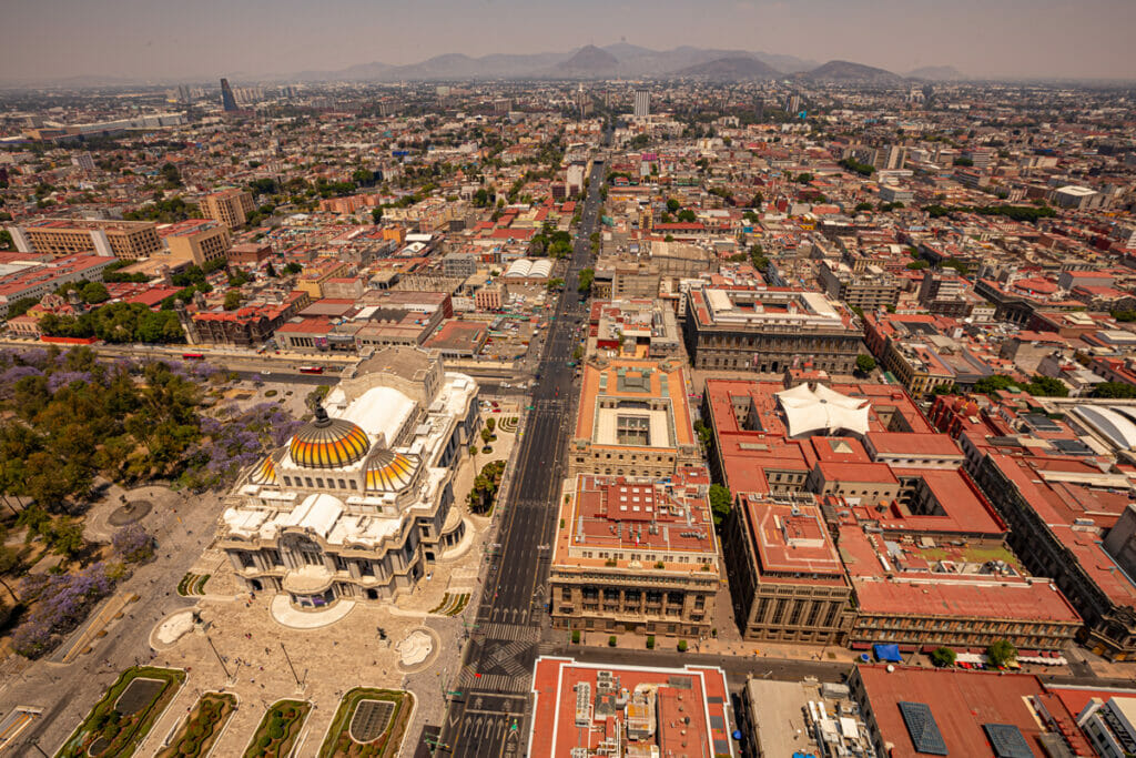 Bellas Artes and street views in Mexico City