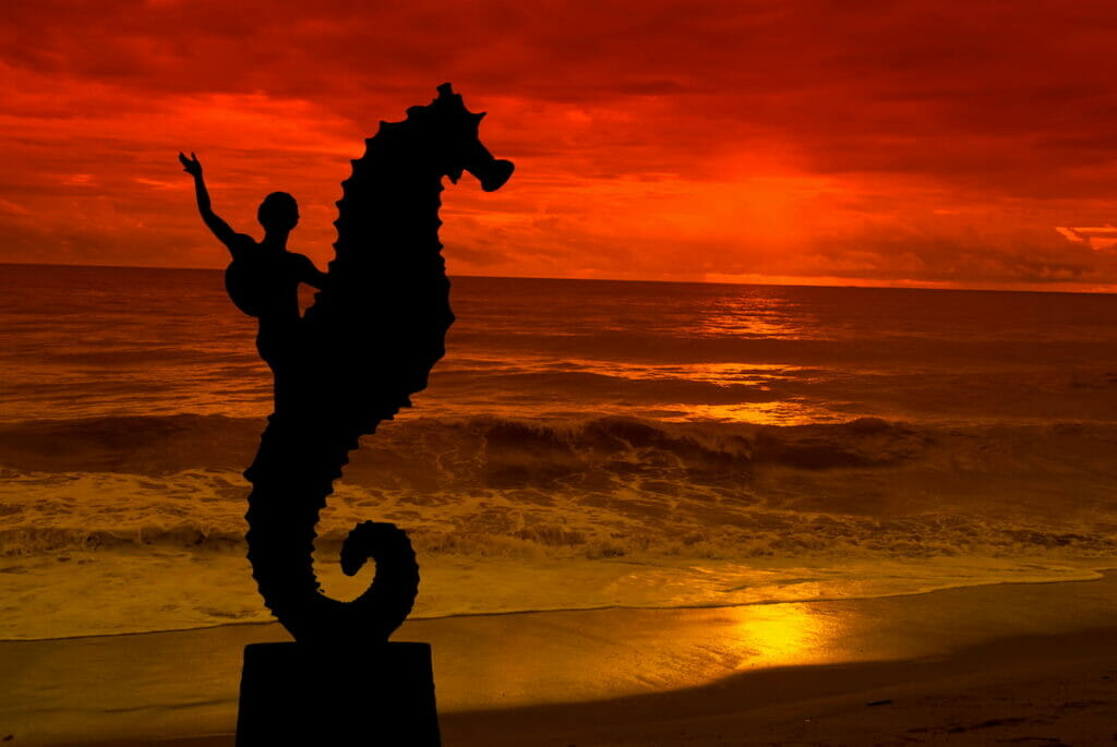 The seahorse statue during sunset.