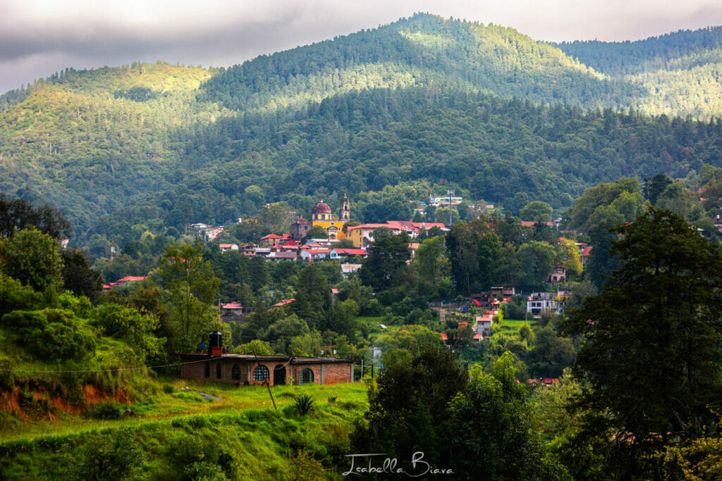 Mineral del Chico Churc Overview