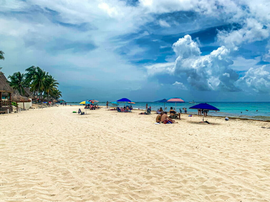 The Playa beach near Calle 38.