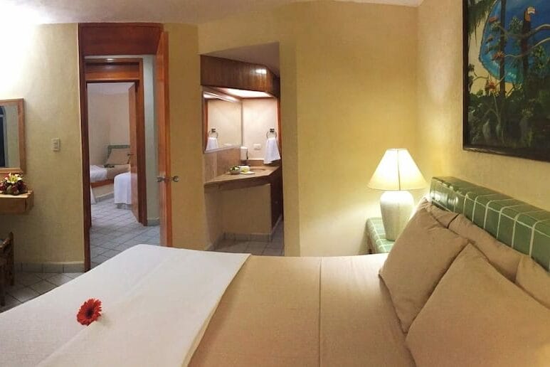 Coral Ixtapa room.