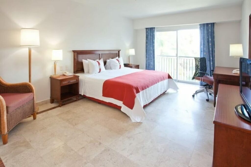 Gamma Plaza Ixtapa room.