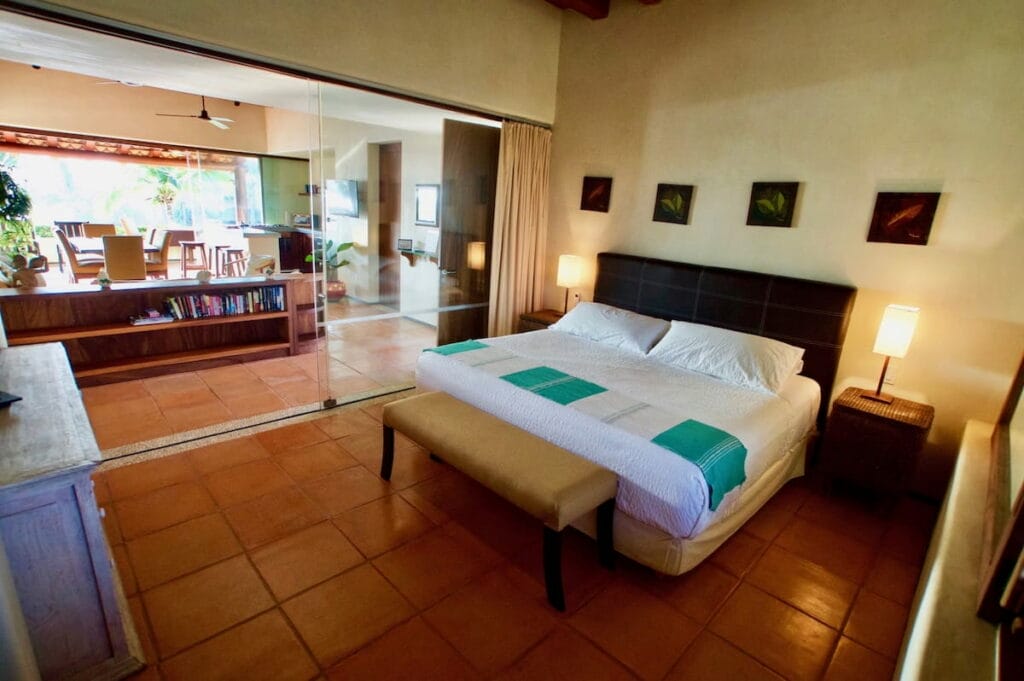 Residences at Las Palmas room.