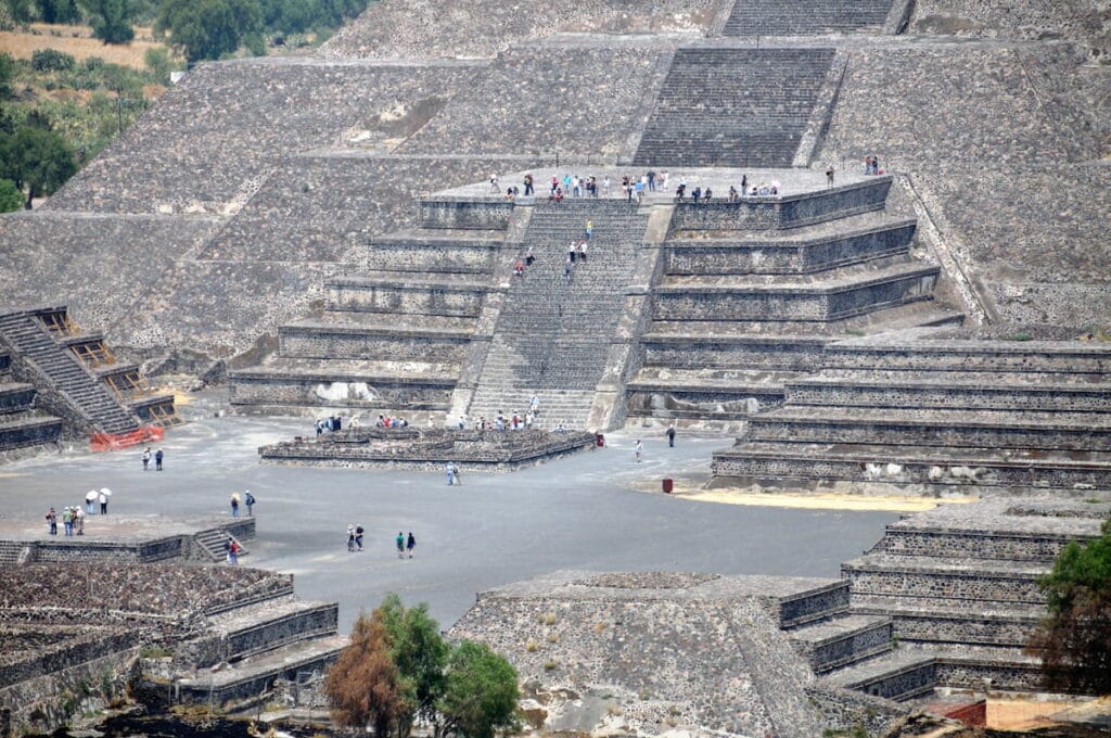 Teotihuacan Pyramid filled with people.