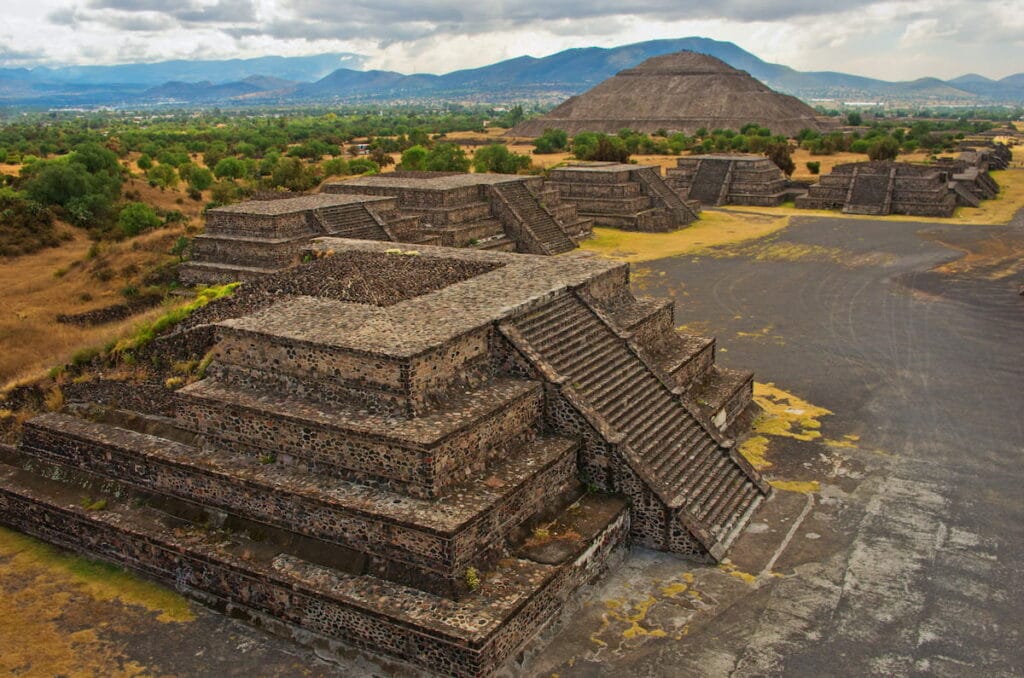 Overview of Teotihuacan Platforms.