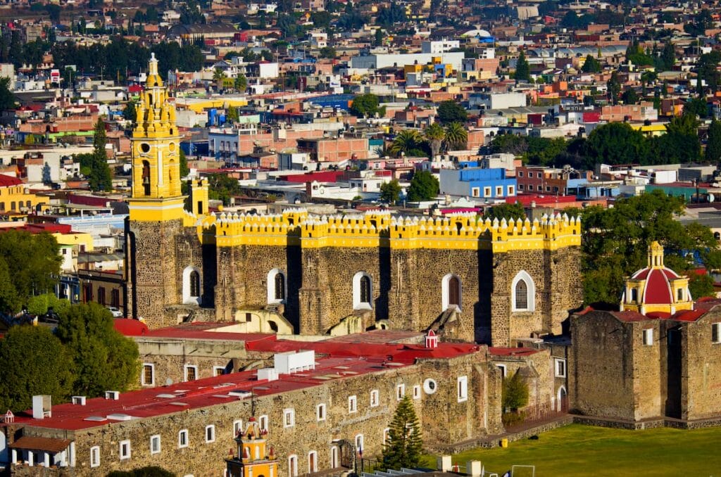 Overview of San Gabriel of Cholula.