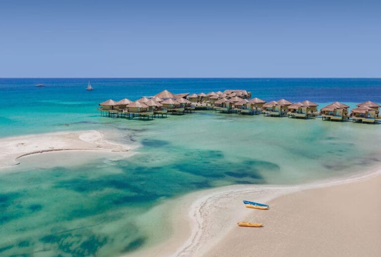 Palafitos Maroma Overwater Bungalows