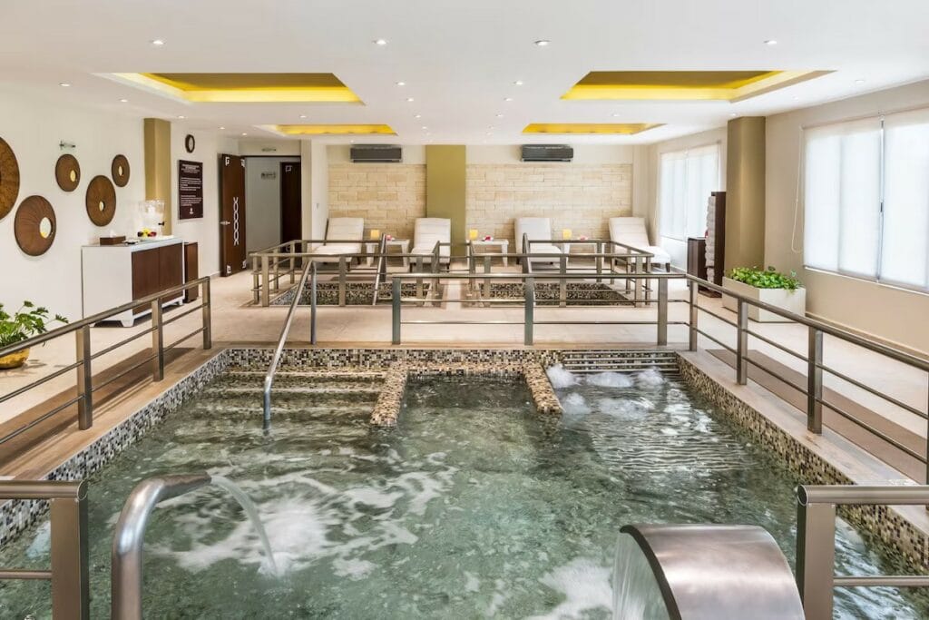 Palafito Hotel Spa Pools