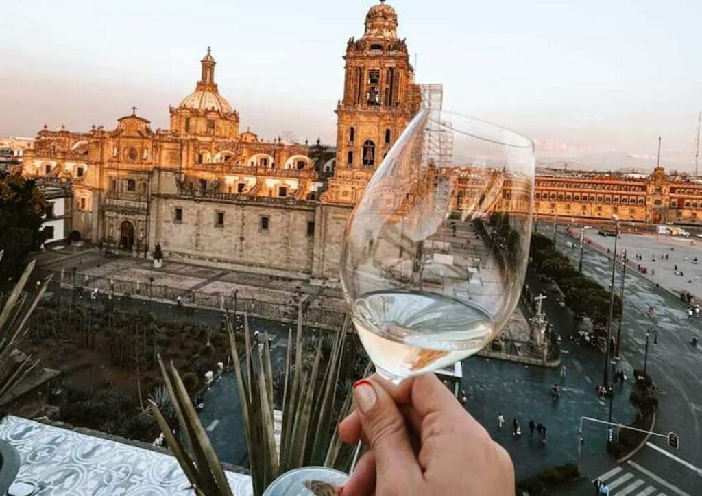 One of the best viewsin Mexico City from Balcon del Zocalo.