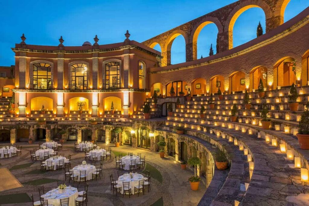Quinta Real Hotel Overview at night